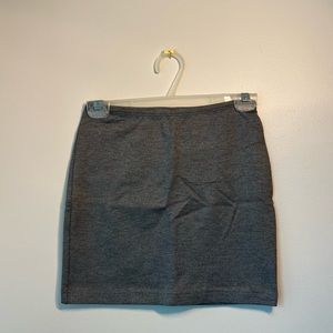 M | American Apparel Stretch Miniskirt